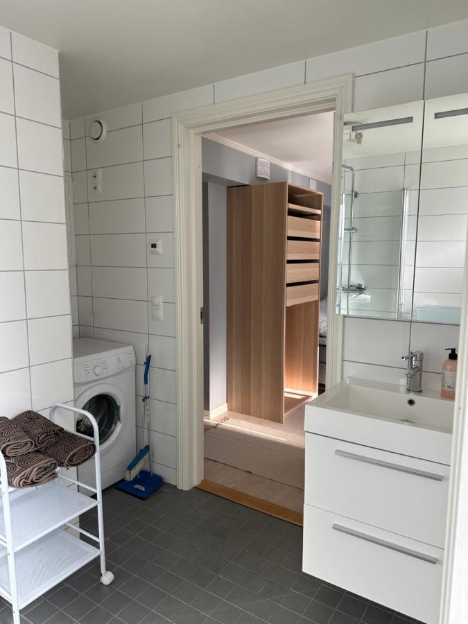 Cosy 2-Rooms Apartment In The City Center 트롬쇠 외부 사진